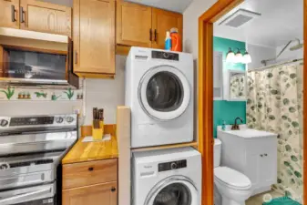 Washer & dryer stay
