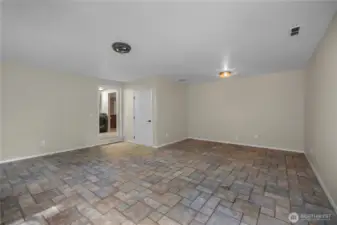A second FR or Bonus Room!