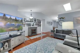 Plenty of space for seating & TV.