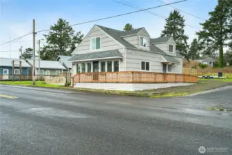 Side view with large wooden deck