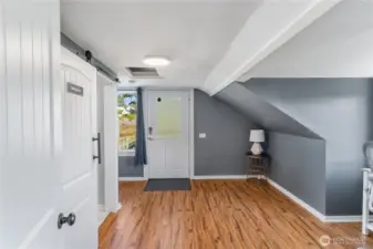 Upper rear room with exterior entrance