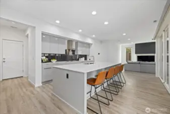 Kitchen w/ Huge Island