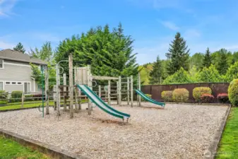 The Molasses Creek Community offers a well-maintained playground and other amenities.