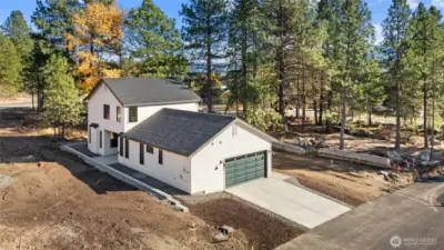 As the newest PNW master-planned community, enjoy 200+ acres of open space, trails & the Coal Trax Mt Bike Park. Soaring ceilings in the great roommake each day worthy of celebration & open floorplan appeals to entertaining. Covered deck & patio. Southern-facing homesites range from the mid600s- 900ks. Enjoy a variety of innovative & distinctive new home options with the best all-season recreation just moments away! Built for the future,indulge in a retreat just 90-min to Seattle. Plans and elevations are artist’s renderings only, may not accurately represent the actual condition of a home asconstructed and may also contain options and upgrades which are not included in the sale. Trailside Homes reserves the right to make changes to the floorplan, specifications, dimensions, design and elevations without prior notice. Stated dimensions and square footage are estimated and should not be usedas representations of the home’s actual size.