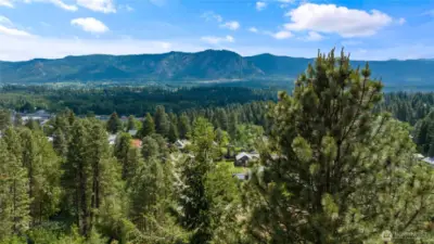 As the newest PNW master-planned community, enjoy 200+ acres of open space, trails & the Coal Trax Mt Bike Park. Soaring ceilings in the great roommake each day worthy of celebration & open floorplan appeals to entertaining. Covered deck & patio. Southern-facing homesites range from the mid600s- 900ks. Enjoy a variety of innovative & distinctive new home options with the best all-season recreation just moments away! Built for the future,indulge in a retreat just 90-min to Seattle. Plans and elevations are artist’s renderings only, may not accurately represent the actual condition of a home asconstructed and may also contain options and upgrades which are not included in the sale. Trailside Homes reserves the right to make changes to the floorplan, specifications, dimensions, design and elevations without prior notice. Stated dimensions and square footage are estimated and should not be usedas representations of the home’s actual size.