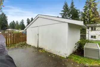 Outbuilding provides lots of storage