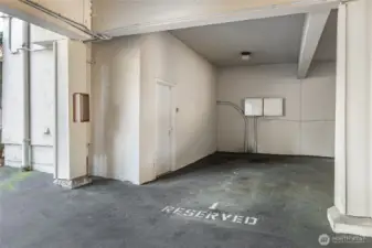 Covered private parking #1