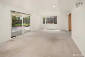 With direct access to the backyard.