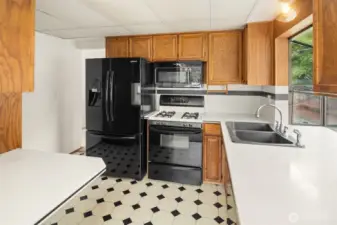 All appliances in home convey with buyer.