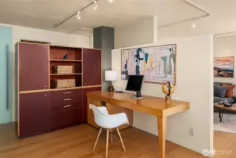 Office, den, media room or bedroom