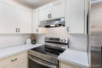 Brand new Samsung Stove