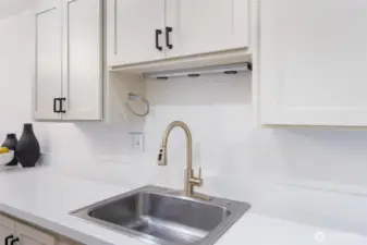 Brand new Quartz counters