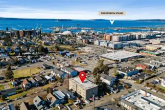 Amazing downtown Everett location!