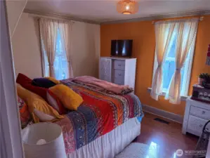 Great Natural light in the bedrooms