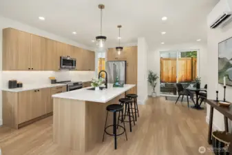 Large island for prep and in-kitchen gathering