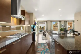 Kitchen w Large Island