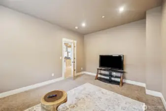 Bonus room on the main floor can be used as a TV room, theatre room, the perfect extra space!