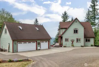 173 Smokey Ridge Road .... 3 car Garage, 2-1/2 story Home, and a view waiting out back!