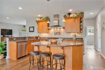 Back out of the Pantry is another look at the Kitchen (with LR to left, and hallway bathroom & Foyer down the hall on the right)