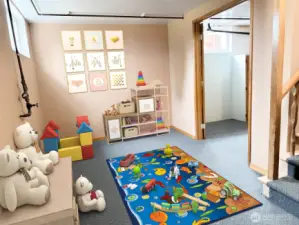 A smaller bonus room is found at the bottom of the stairs
