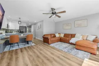 Large living room & kitchen nook