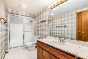 Lower Level 3/4 Bath