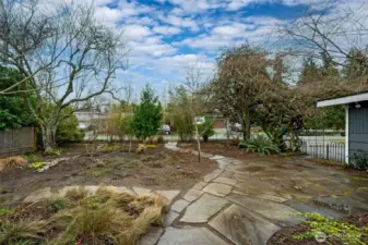 Front Patio & Stone Path
