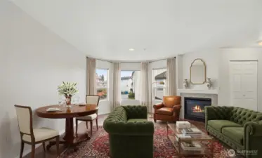 Virtually staged Living!