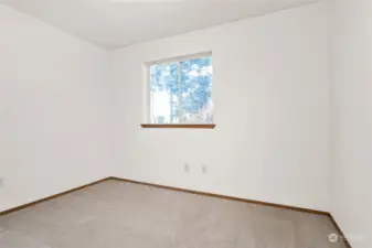 2nd bedroom.