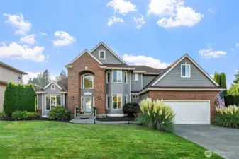 Stunning home located in the highly desirable Maplewood Terrace neighborhood.