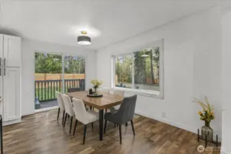 Virtually staged dining table