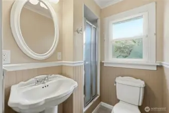 3/4 Hall Bath