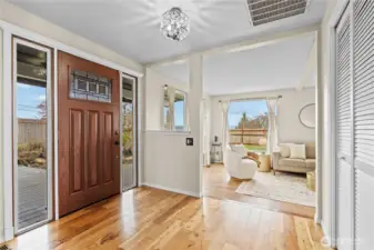 Entry into gorgeous hardwood floors