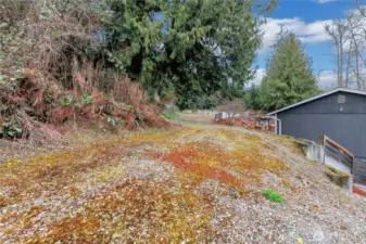 Second dwelling entrance