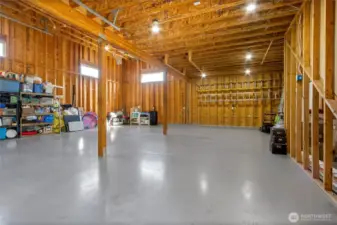 Detached Garage