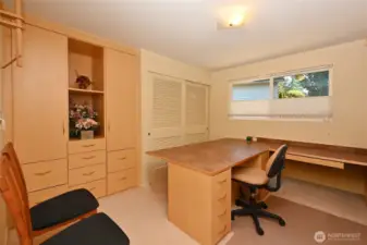 Bedroom/sewing room