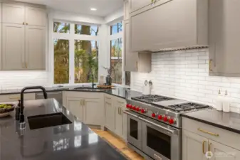 Wolf range also highlighted by convenient and luxurious double oven