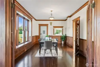 Dinning Rom - Main Floor