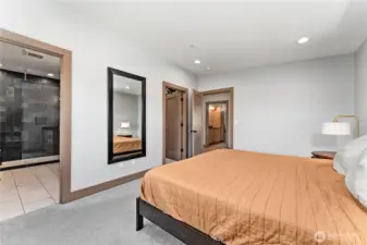 Primary bedroom with walk-in closet and en-suite!