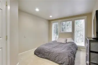 Second Bedroom with walk in closet and access to Jack and Jill bath.