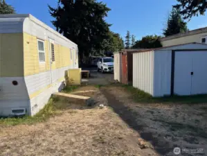 Side view of yard