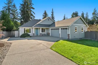 Beautiful rambler with 3-car garage in the sought-after Meadows gated community! Assumable VA loan at 2.75%!