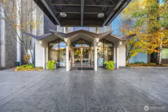 Stunning mid-century architecture with a quieter, residential feel but still extremely walkable to the best parts of Seattle.