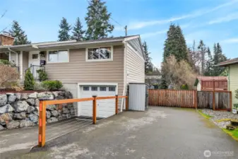 RV Parking or plenty of space for learning to ride a bike or pickleball!