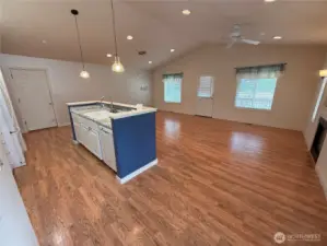 Kitchen Island/Living Room