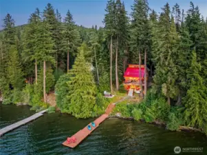 Welcome to your Alpine Lake Escape—private, peaceful, and picture-perfect.