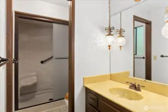 Primary bath.