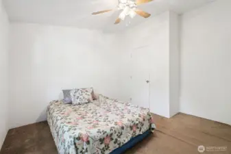 2nd spacious bedroom