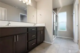 All images used are for illustrative purposes. In some cases it may not be possible to show photographs of the exact property, and we will utilize previous show home photography or photograph of another similar property. Images are for guidance only and may not necessarily represent a true and accurate depiction of the condition of property.