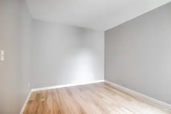 Secondary bedroom